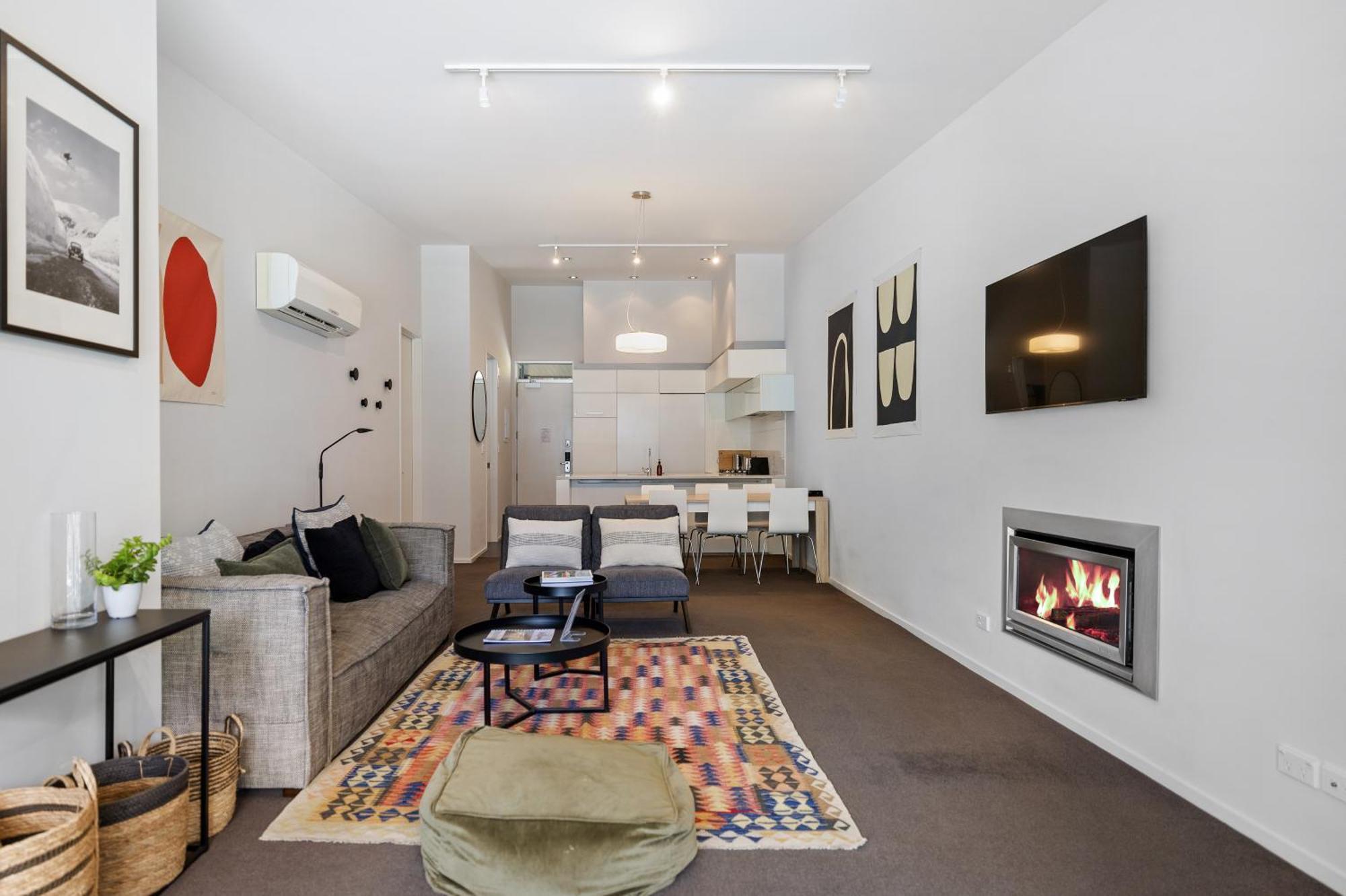 Stylish Haven Luxury Interiors In Prime Location Apartment Queenstown Exterior photo